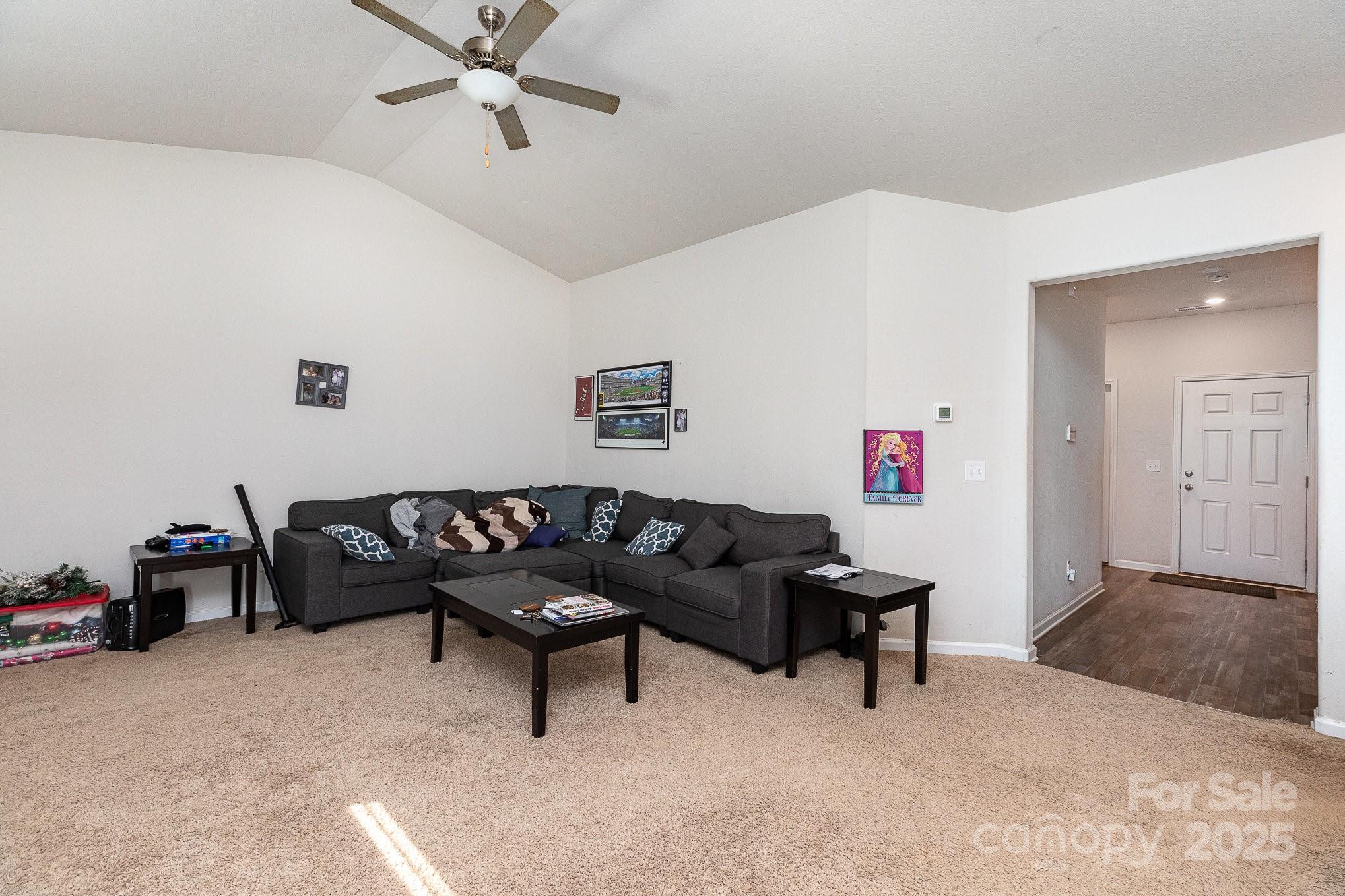 1109 Culver Spring Way