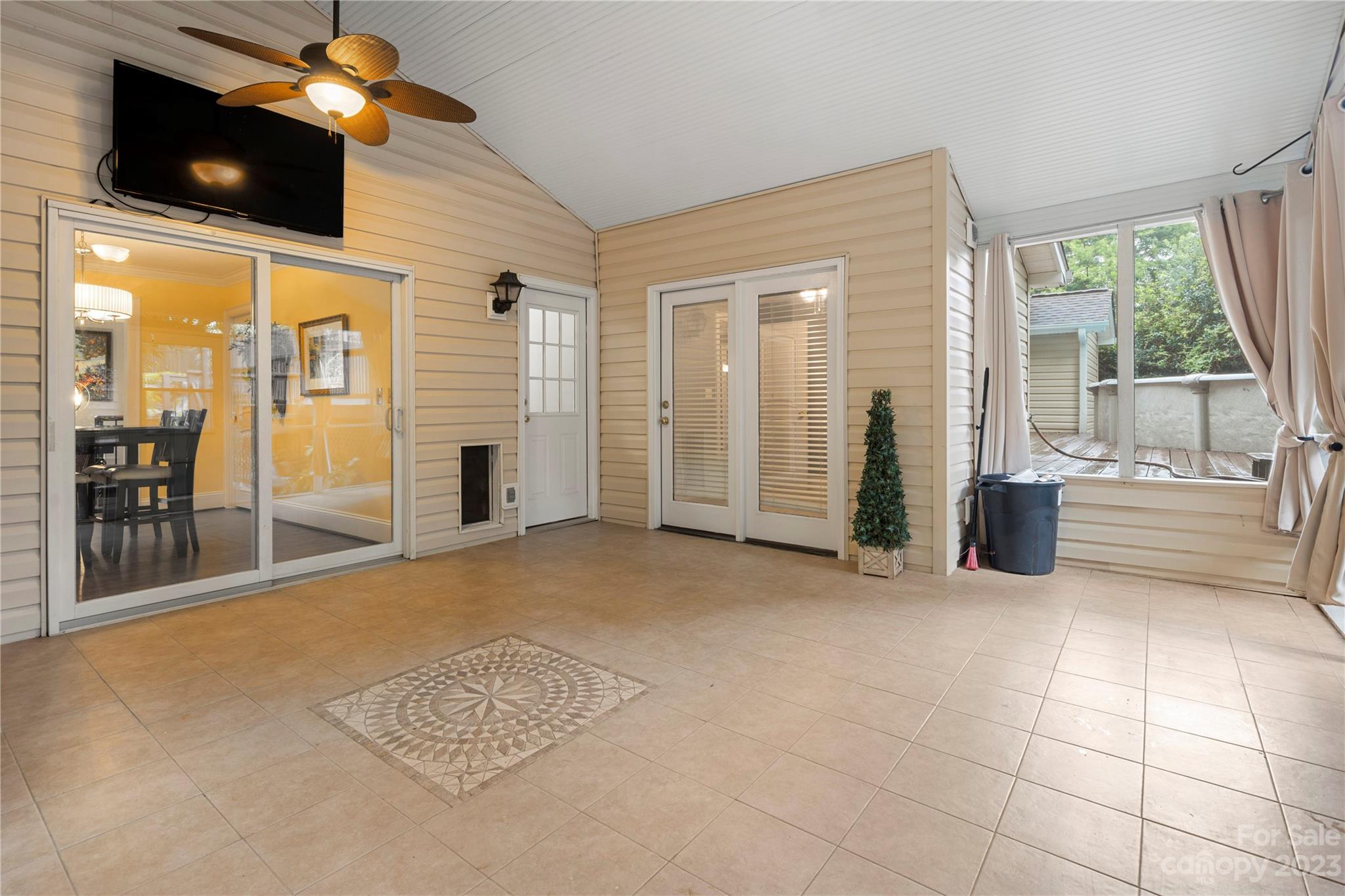 Foxwood - Residential