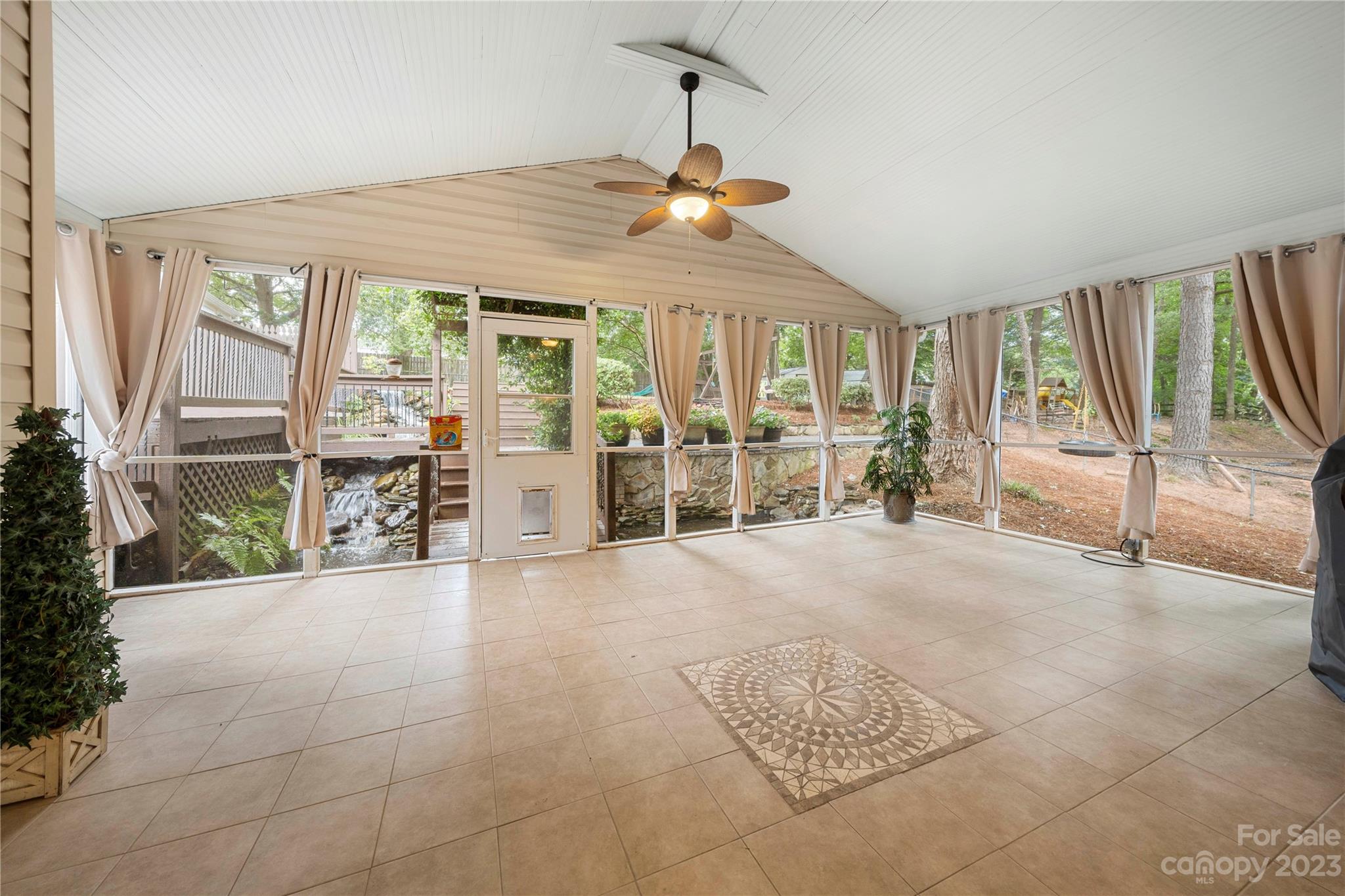 Foxwood - Residential