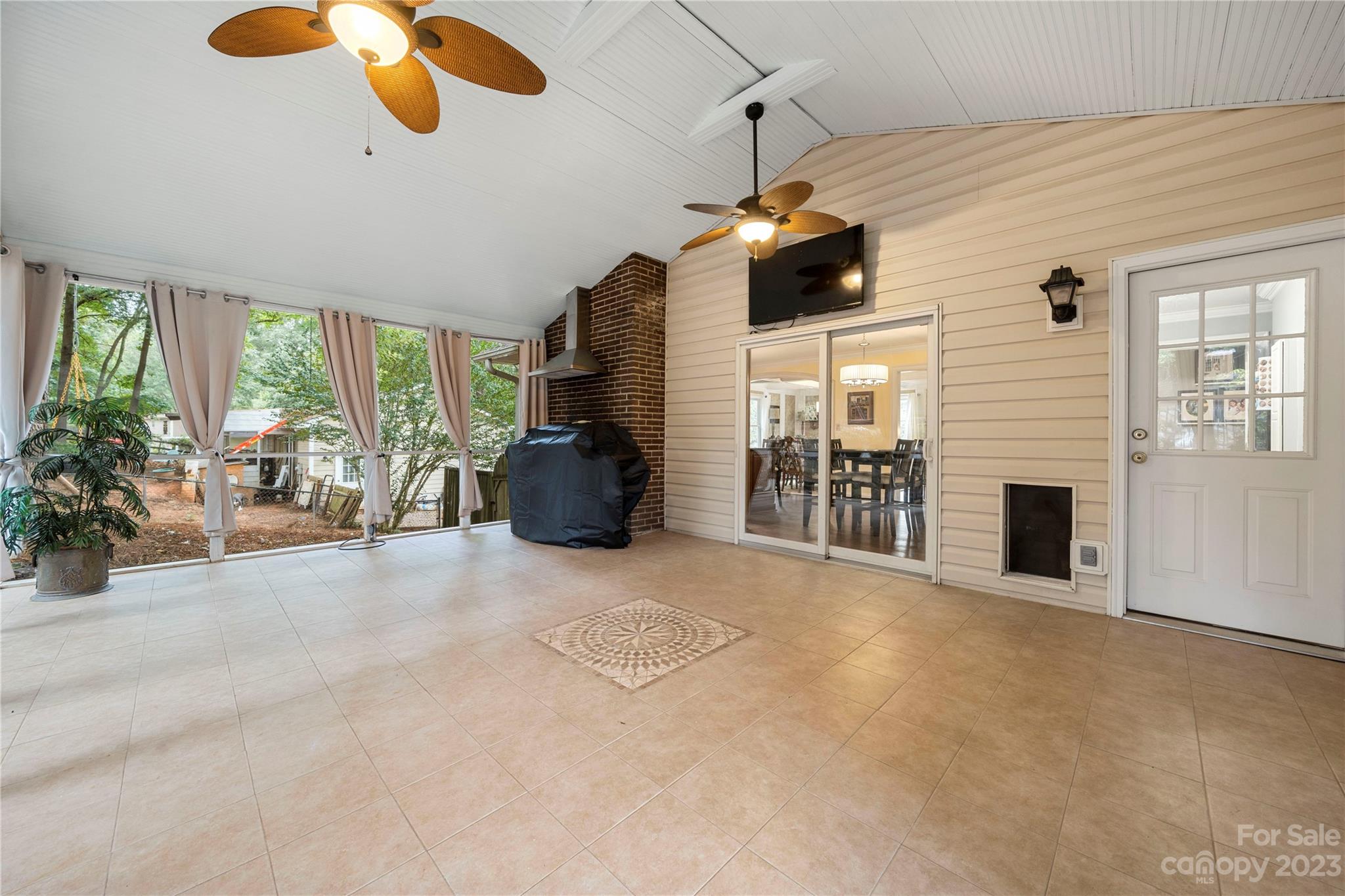 Foxwood - Residential