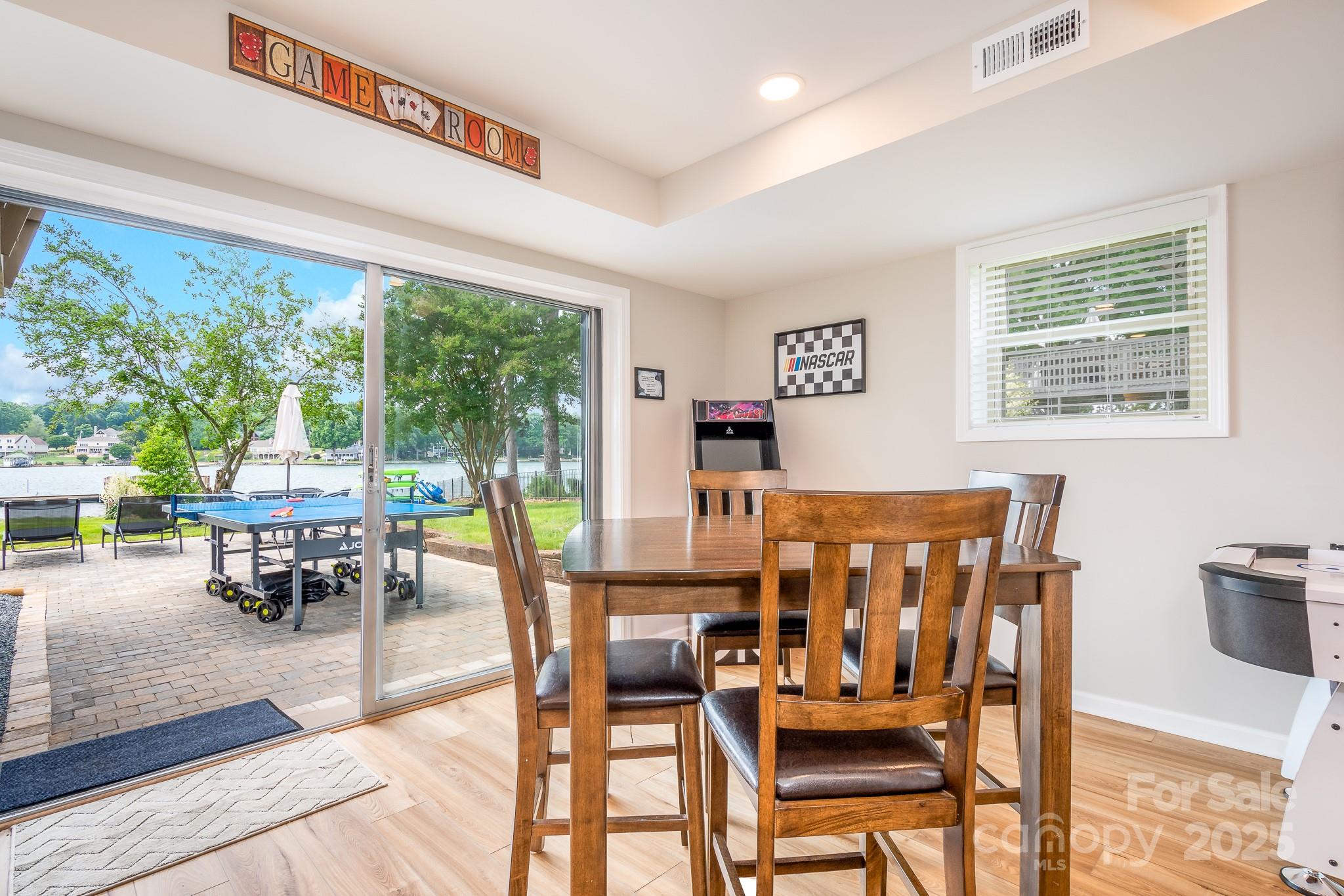 Lake Norman Bonanza - Residential