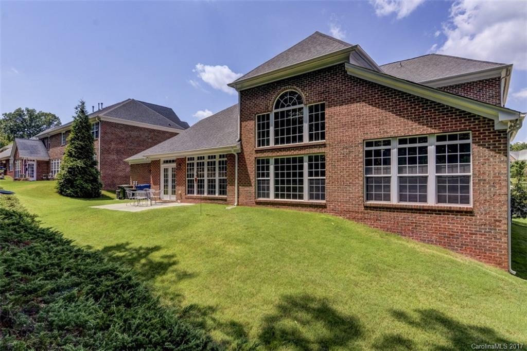 Elizabeth Place - Residential