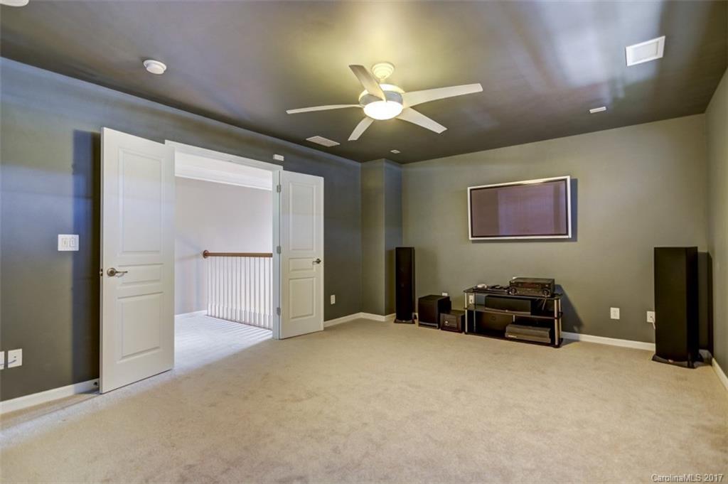 Elizabeth Place - Residential