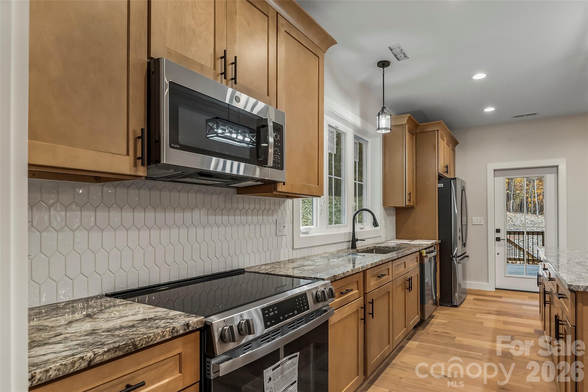 Grandview Peaks - Residential