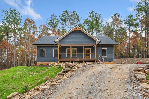 195 Grandview Peaks Drive Nebo NC 28761