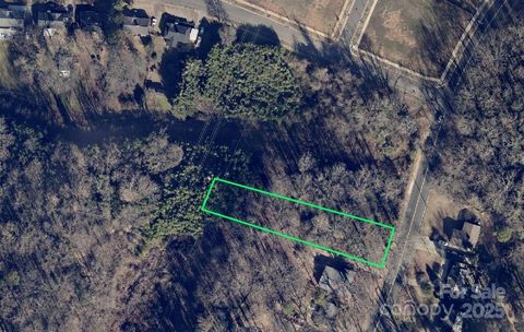 1808 Camp Greene Street Charlotte NC 28208