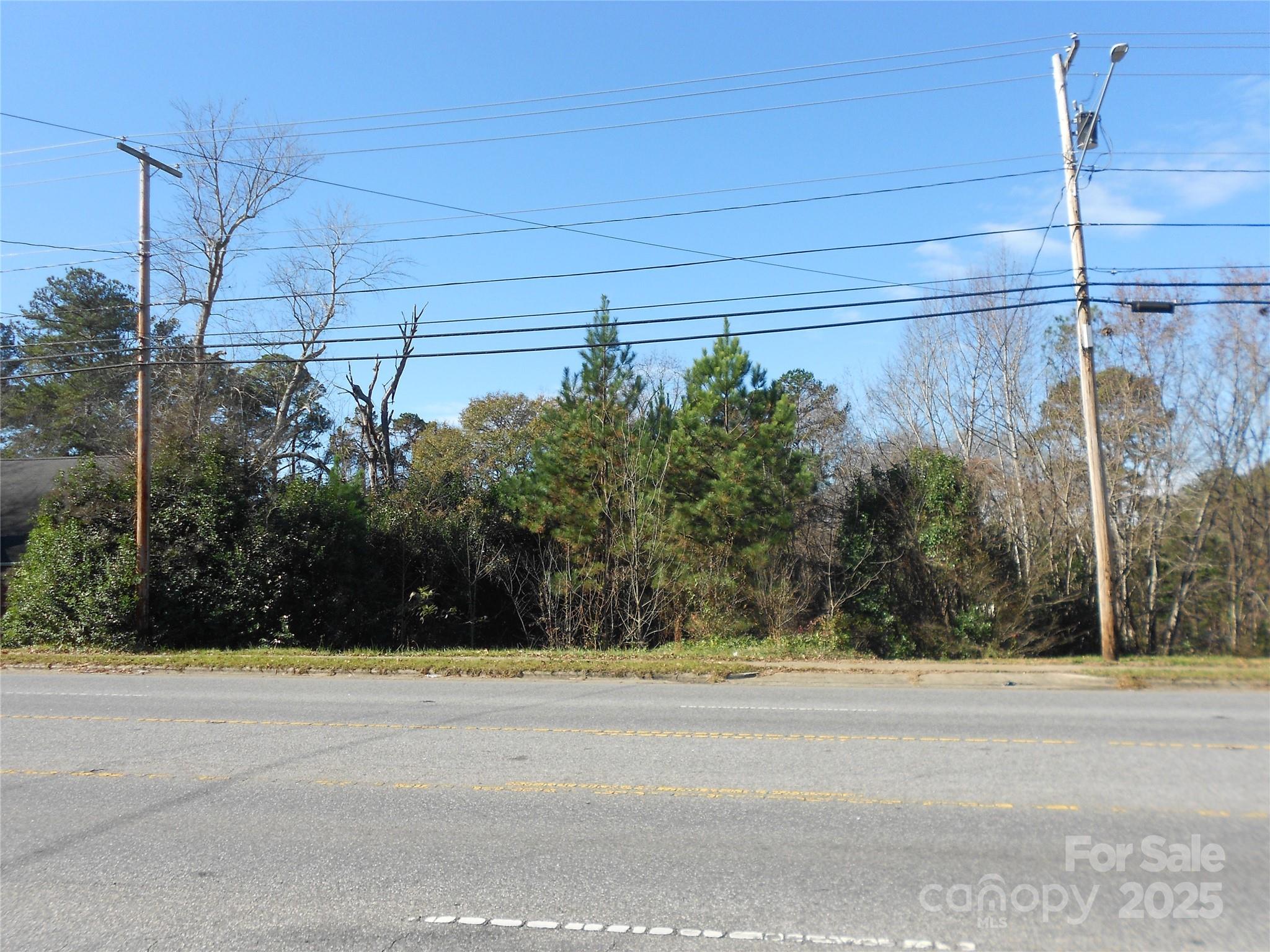 1009 N New Hope Road