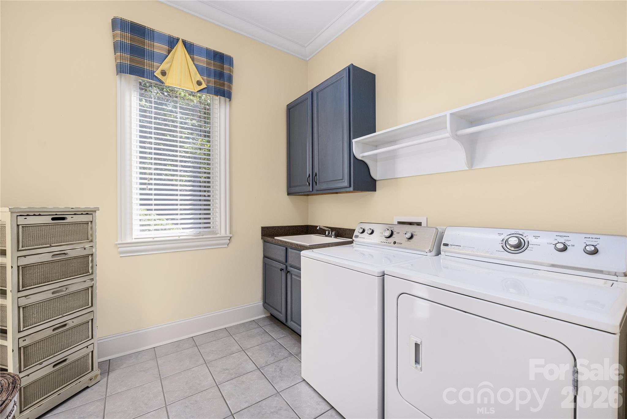 Sailview - Residential