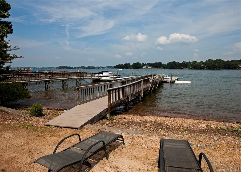 Island Forest - Residential