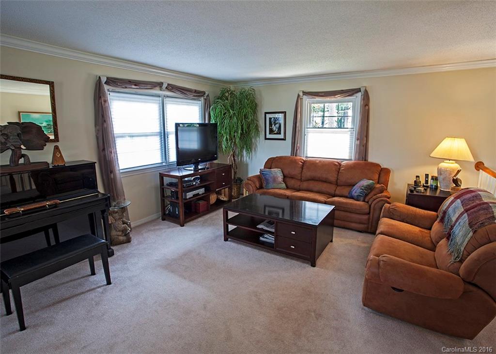 Island Forest - Residential