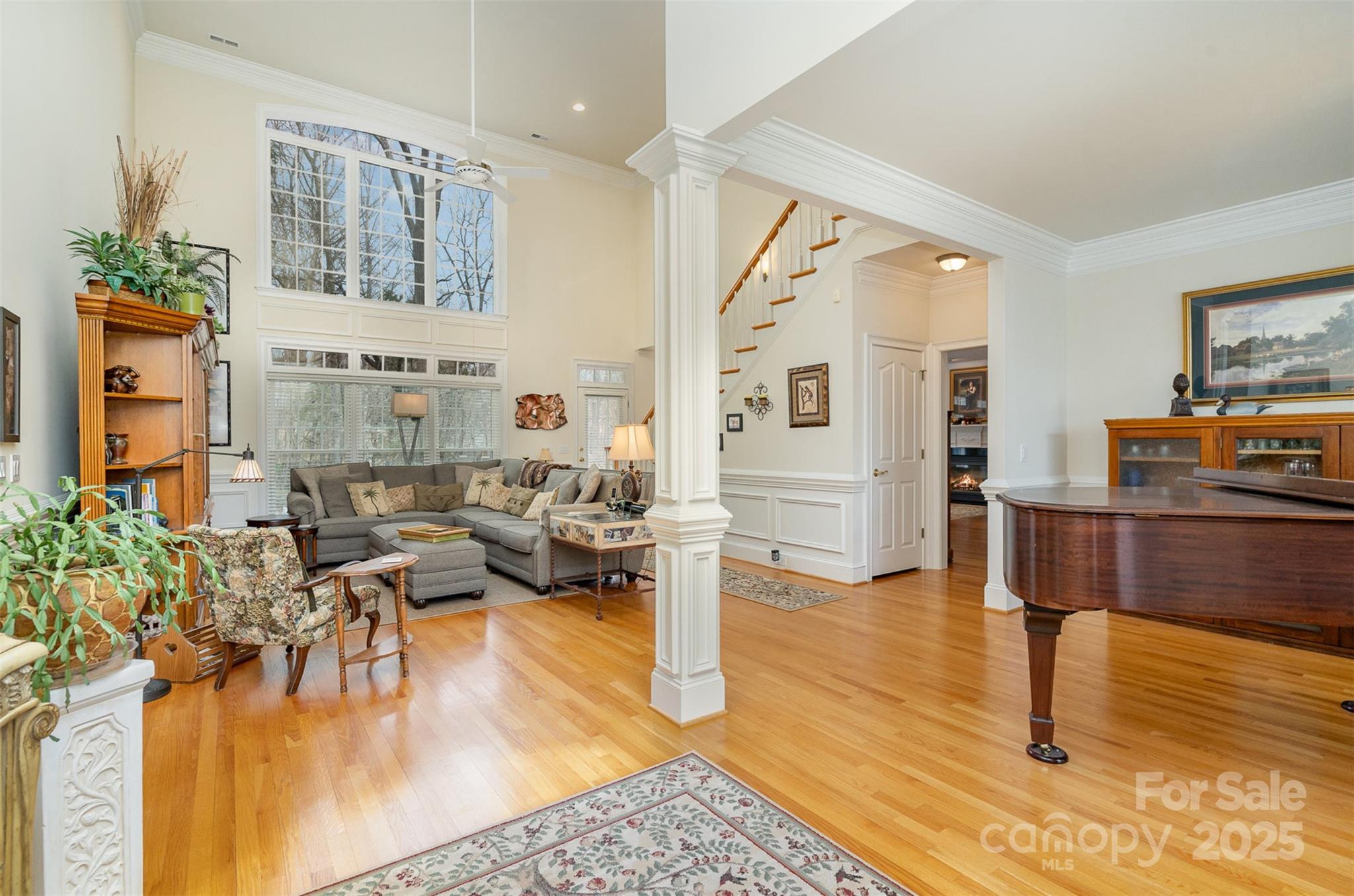 4828 Beth Lane