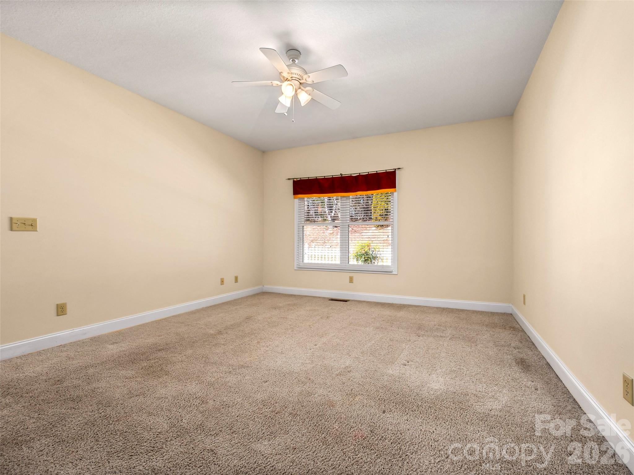 Royal Pines Village - Residential