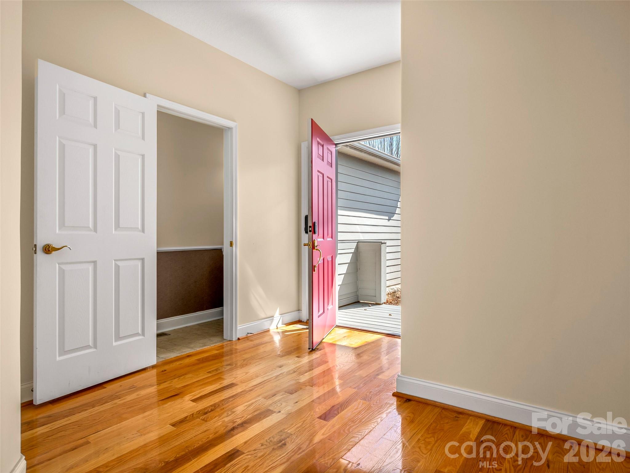 Royal Pines Village - Residential