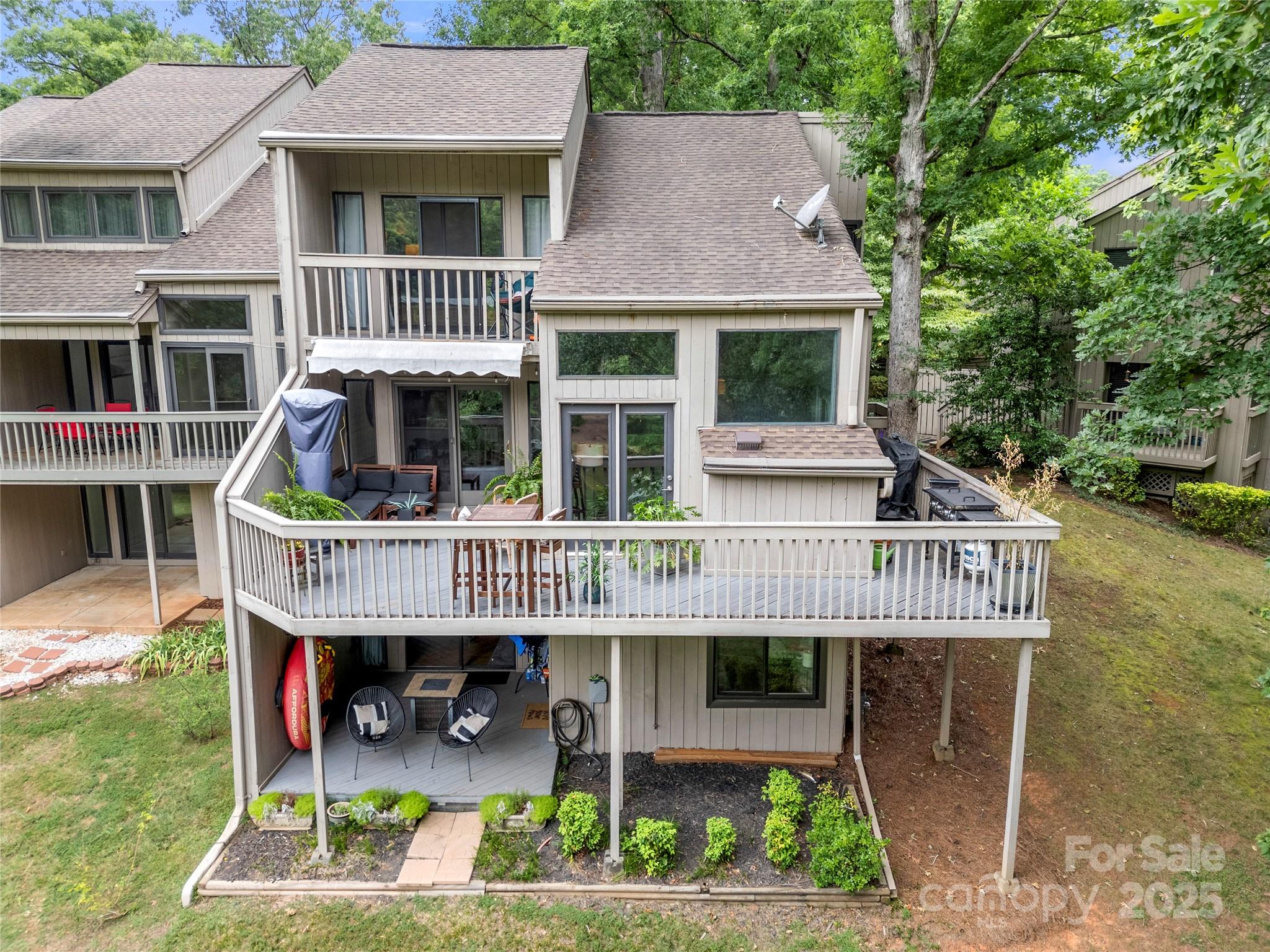 River Hills - Residential