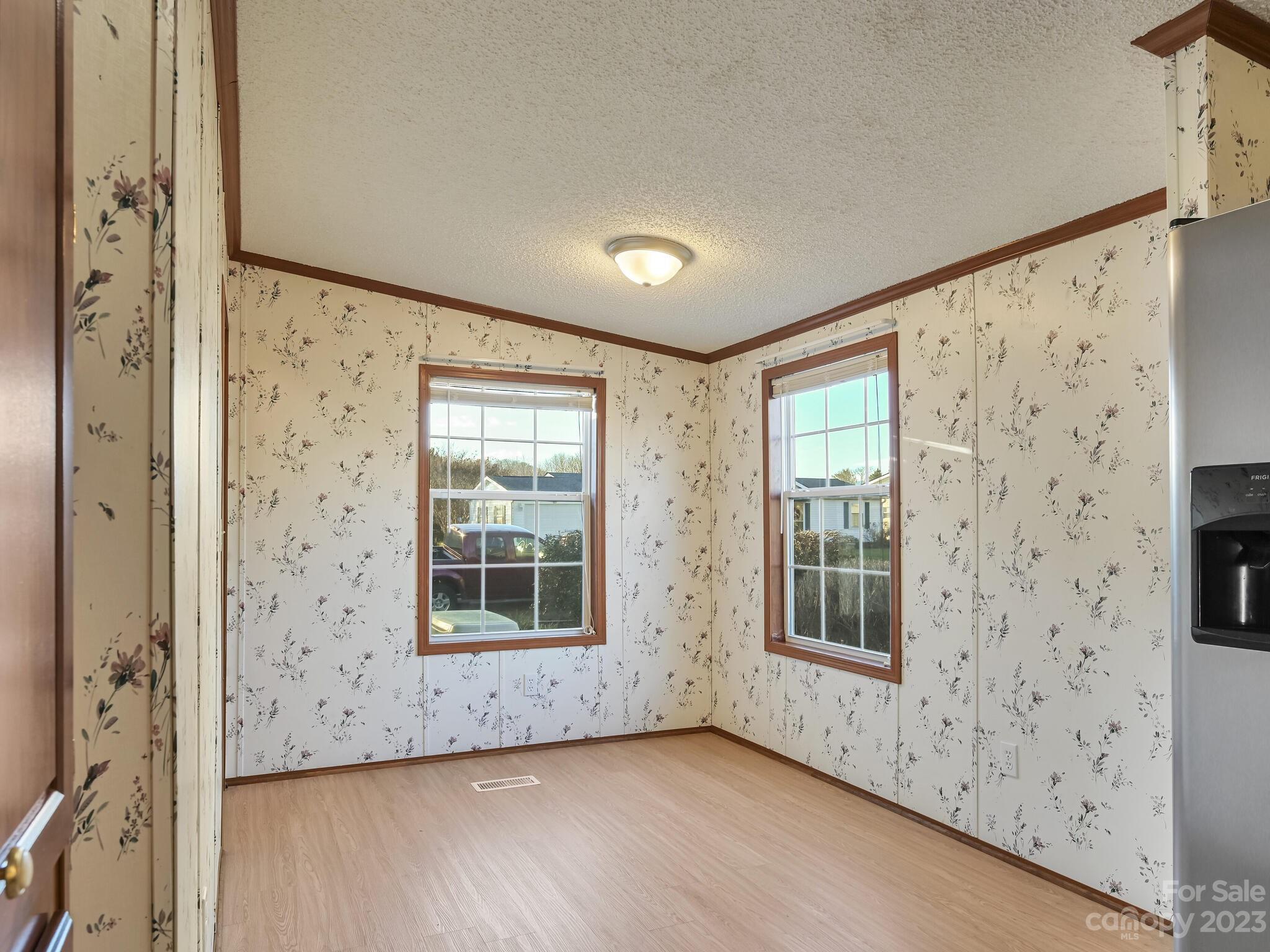 Riverwind - Residential