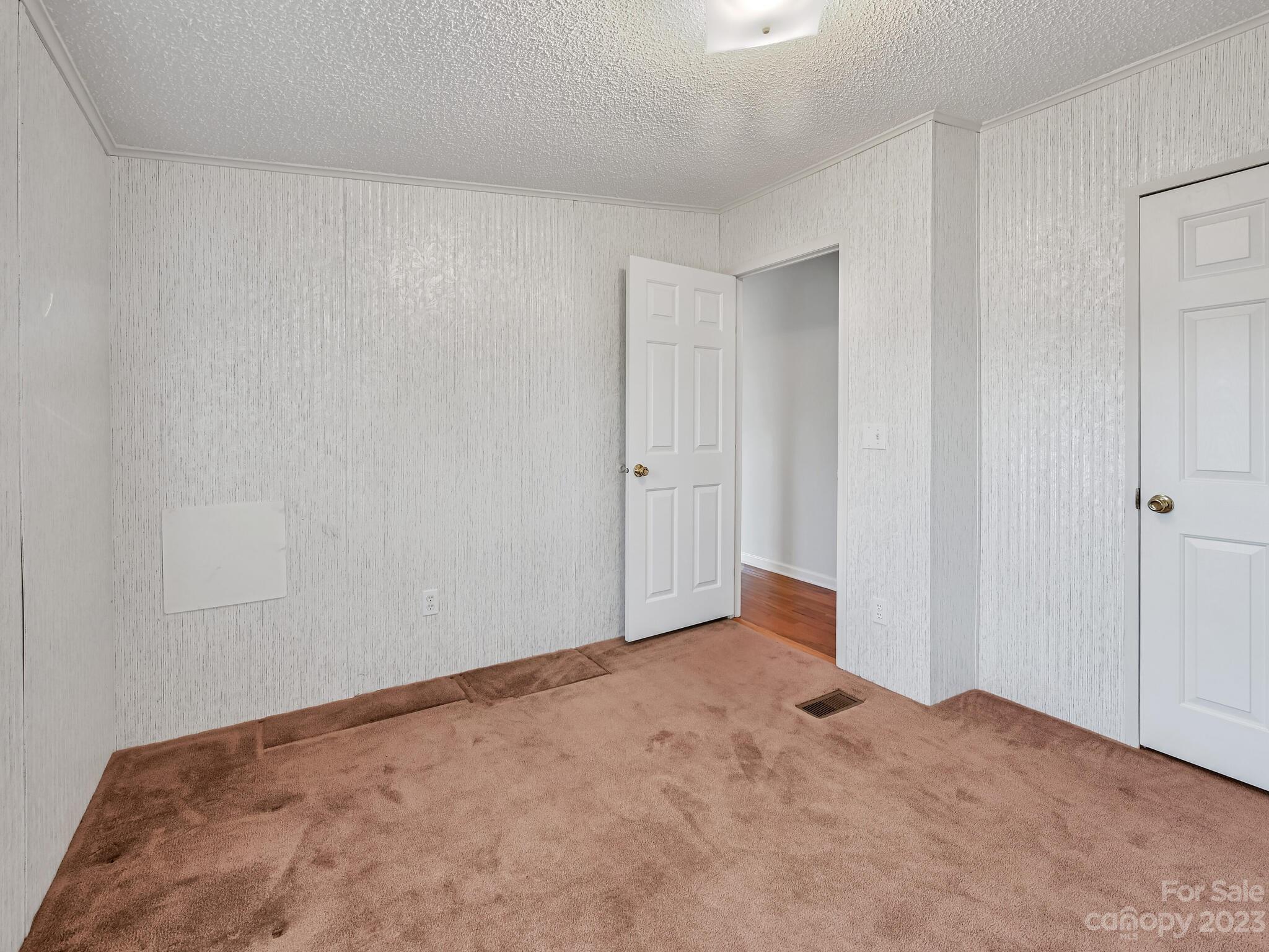 Riverwind - Residential