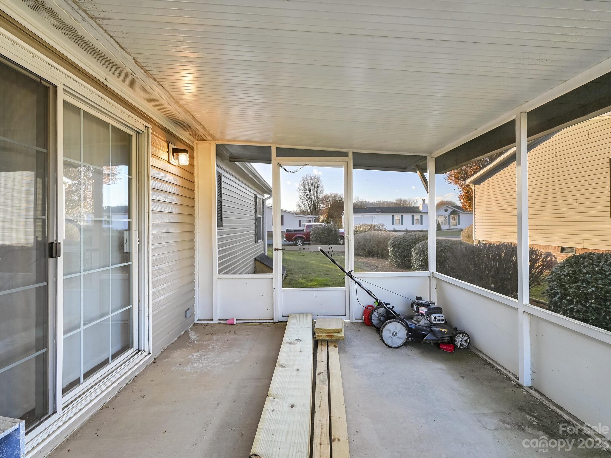 Riverwind - Residential