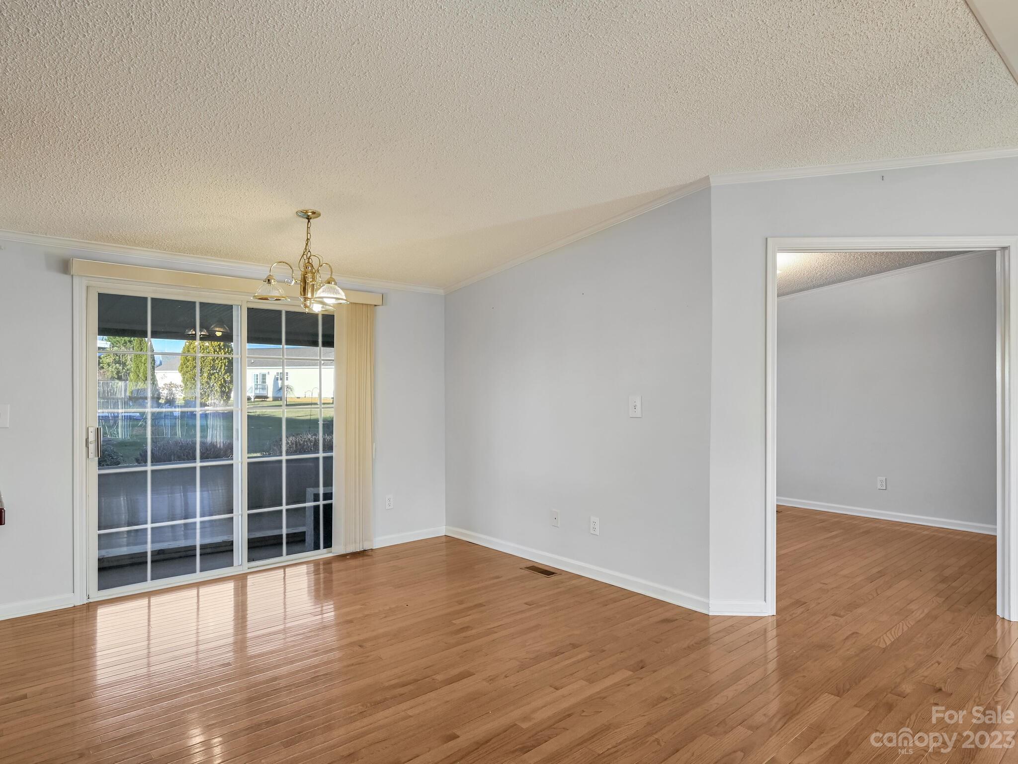 Riverwind - Residential