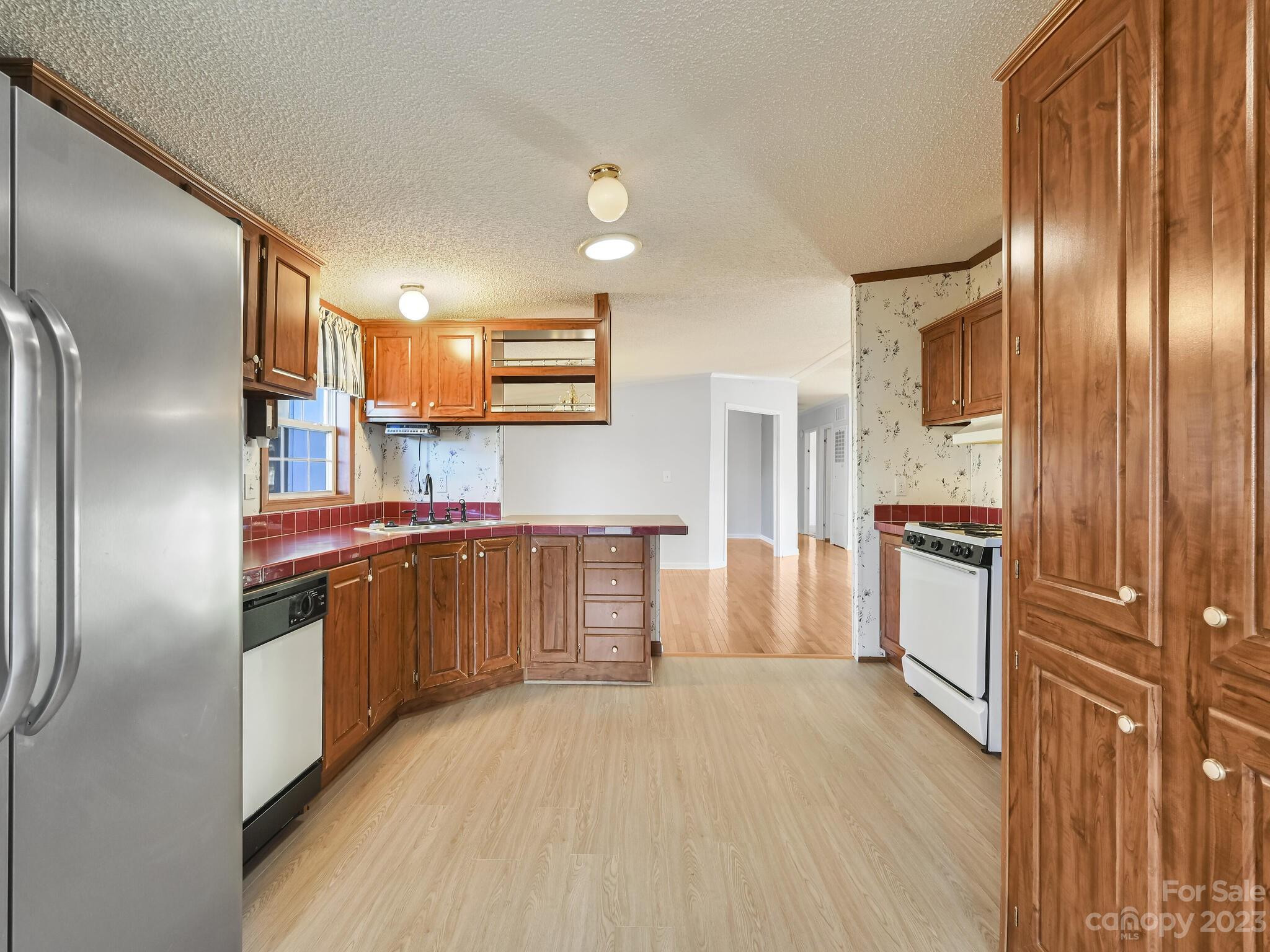 Riverwind - Residential