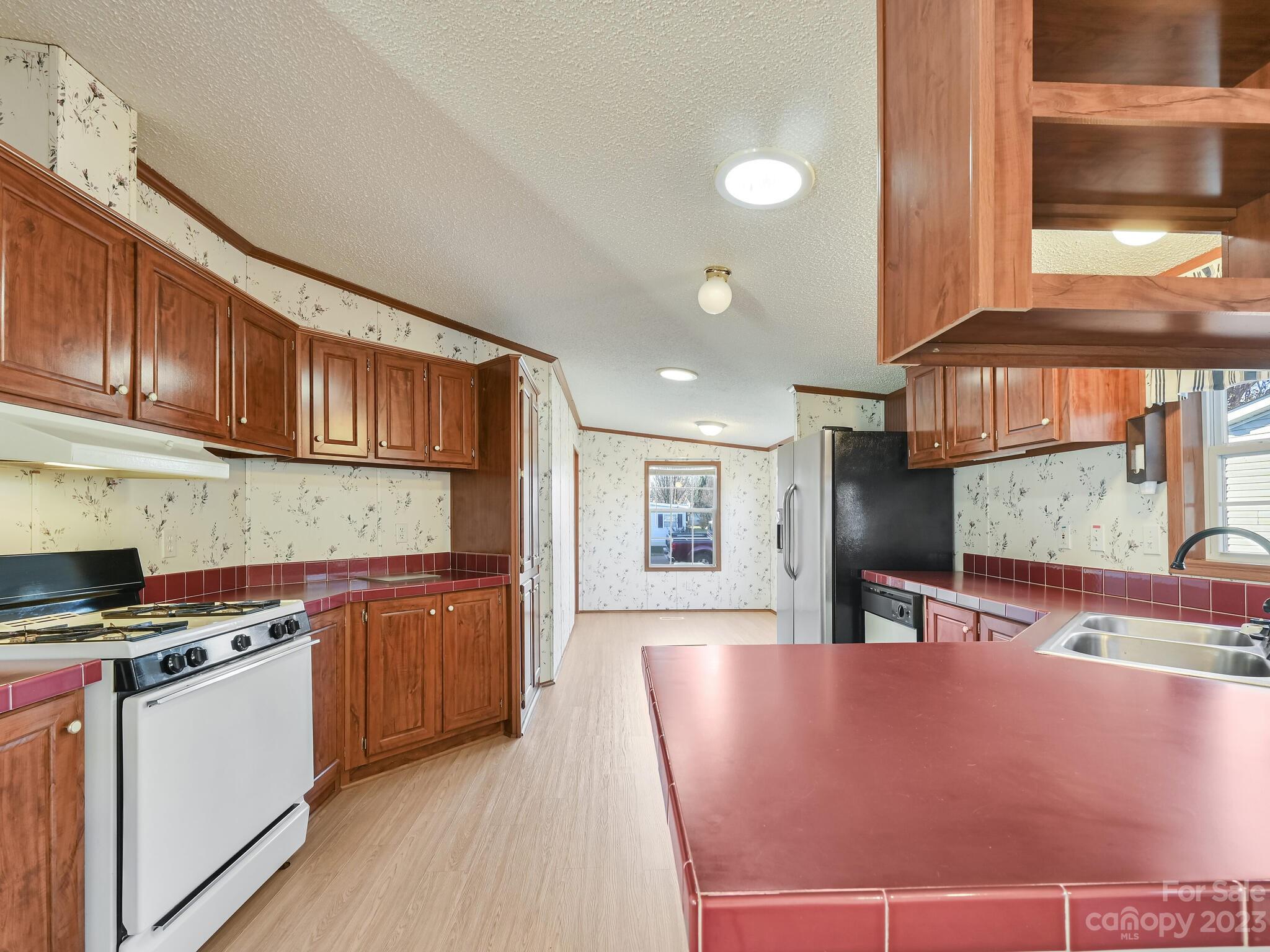 Riverwind - Residential