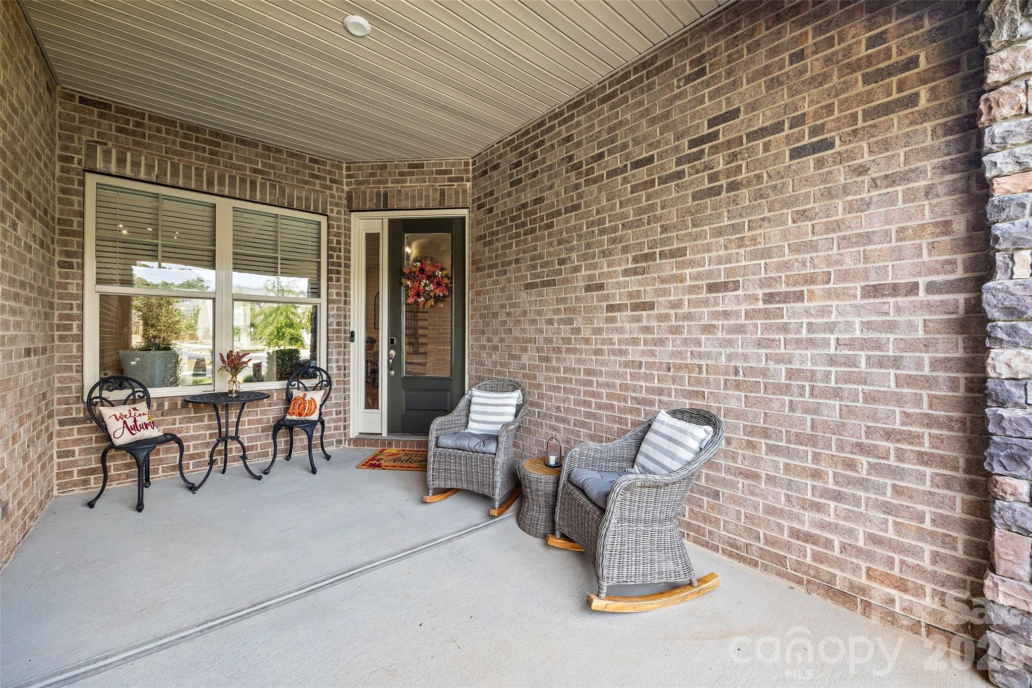 11200 Glanmire Drive