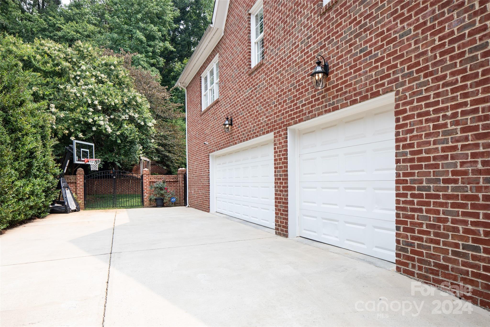 Lost Tree - Residential