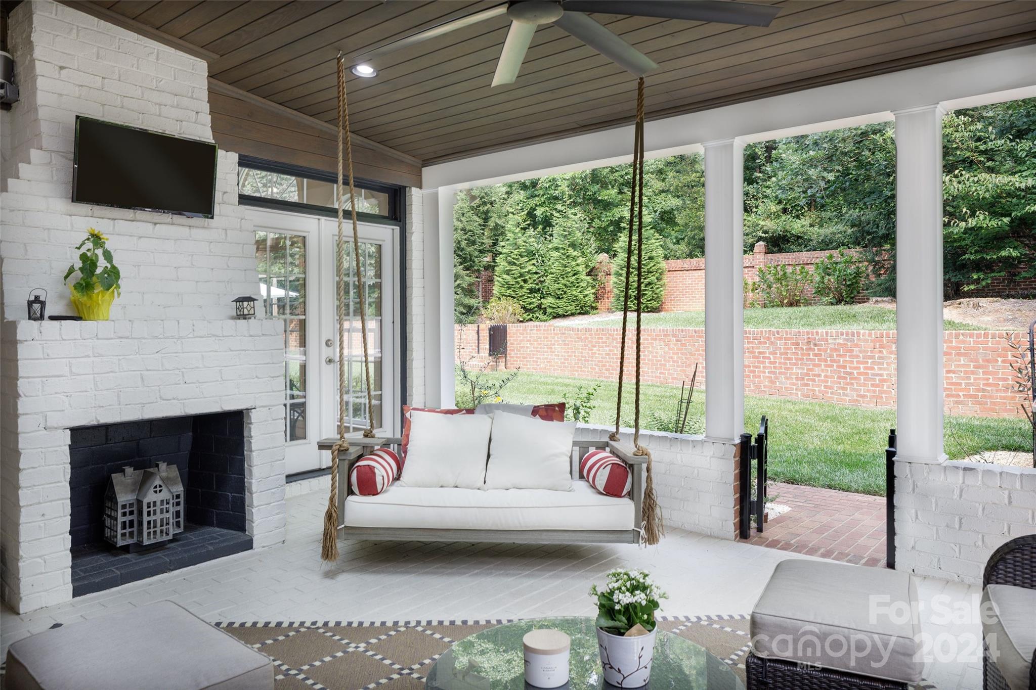 Lost Tree - Residential