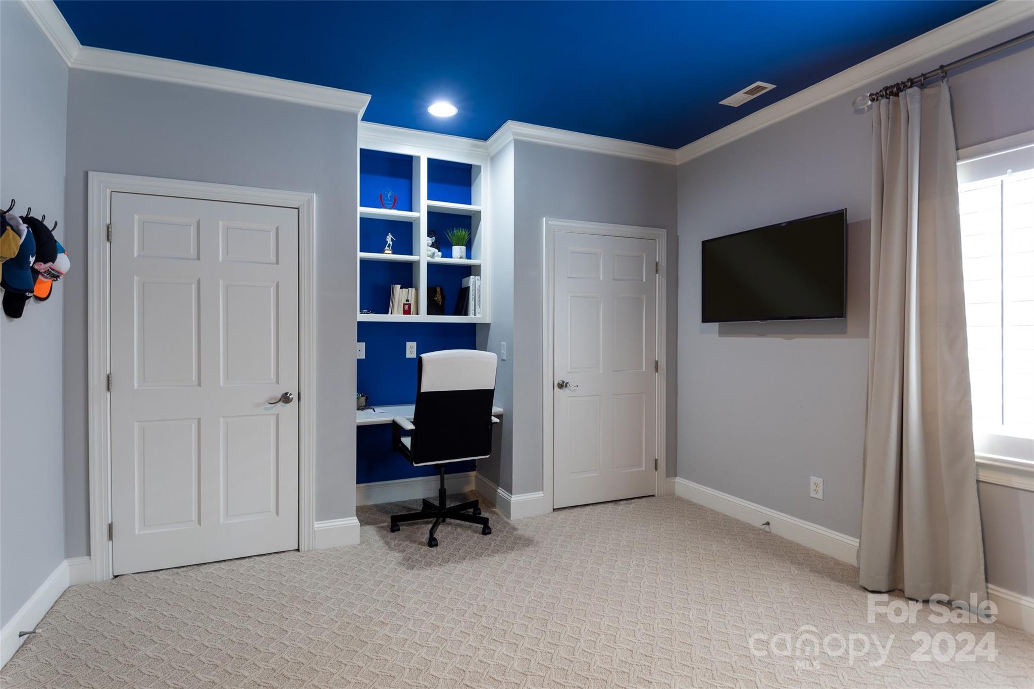 Lost Tree - Residential