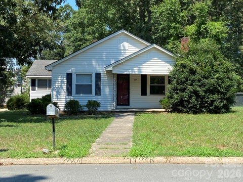 Photo of 310 Coggins Avenue, Albemarle, NC 28001 (MLS # 4431918)
