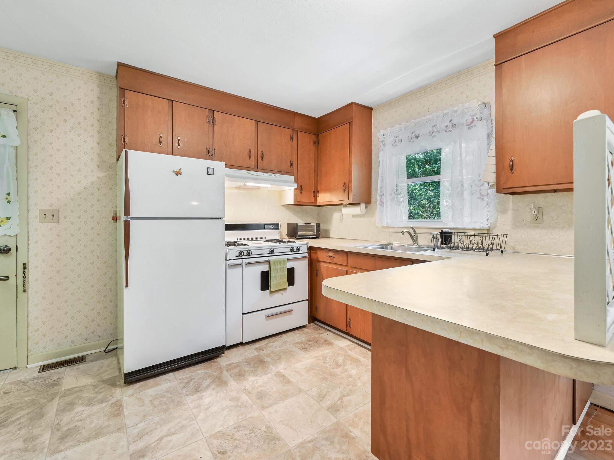 Pine Brook - Residential