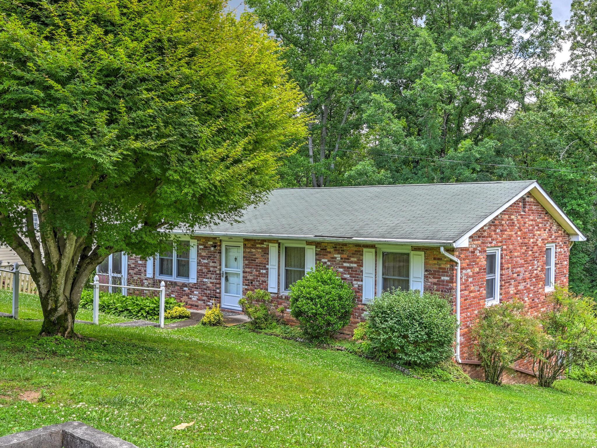 Pine Brook - Residential