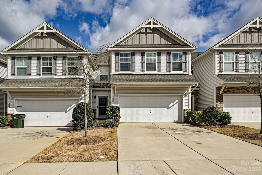 Welcome to this stunning townhome in Regent Park, near the NC / SC border. This home features a spacious kitchen with a large island, granite counter tops, tile back splash, and stainless steel appliances. The main level has an open floor plan with a bright and airy great room, a formal dining room, a computer niche, and a mudroom. The master suite upstairs offers a walk-in closet and a dual sink vanity. The second floor also has two additional bedrooms, a full bathroom, a loft, and a laundry room. The home is zoned for the highly rated Fort Mill schools and has low taxes. The home is conveniently located near I-77 and Charlotte, offering easy access to shopping, dining, and entertainment. This town home is a must see!