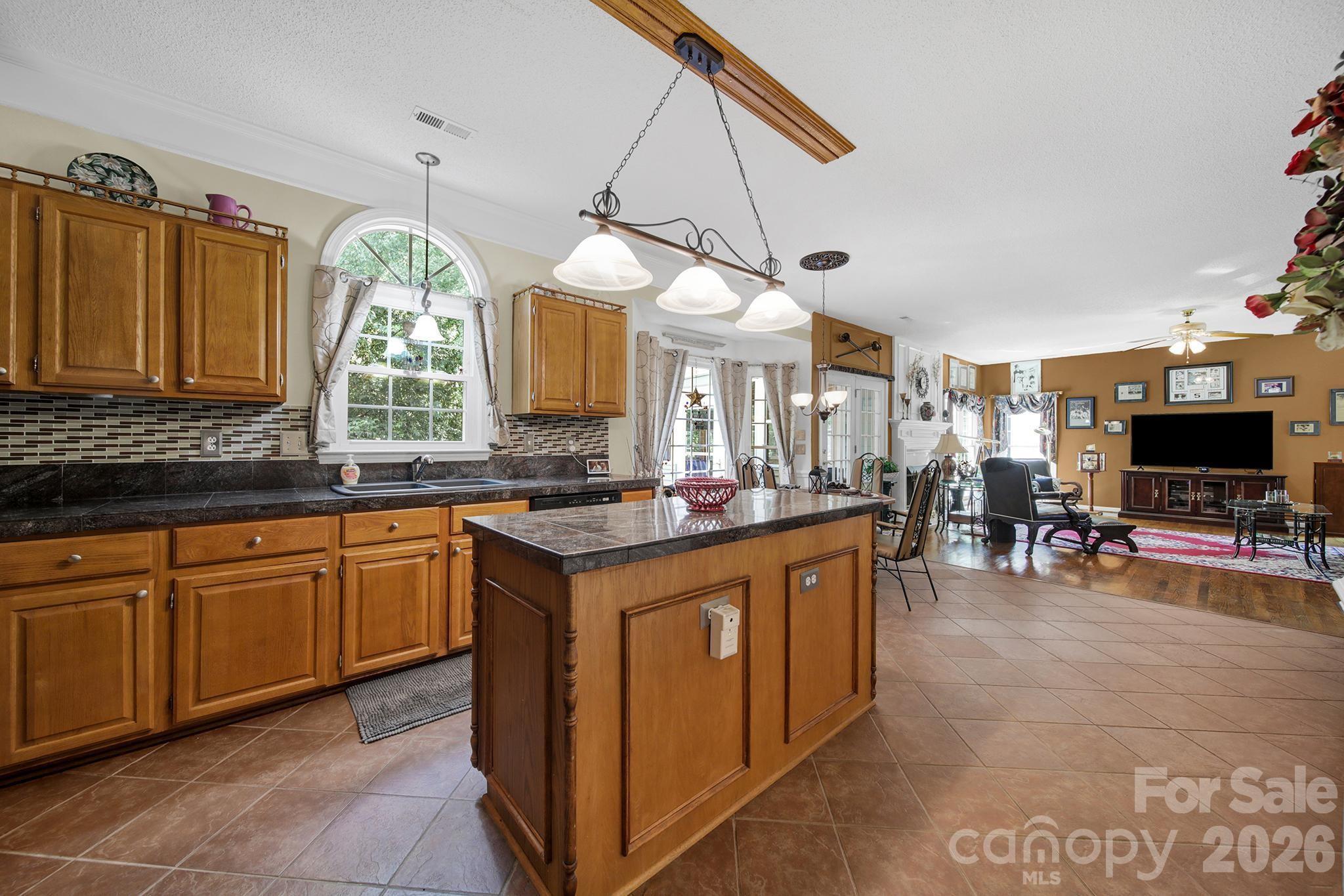 Wilshire - Residential