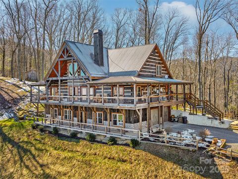 A home in Waynesville