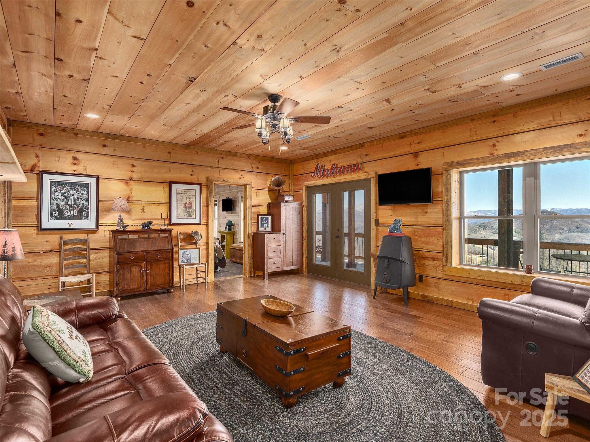 Stone Gate Est - Residential