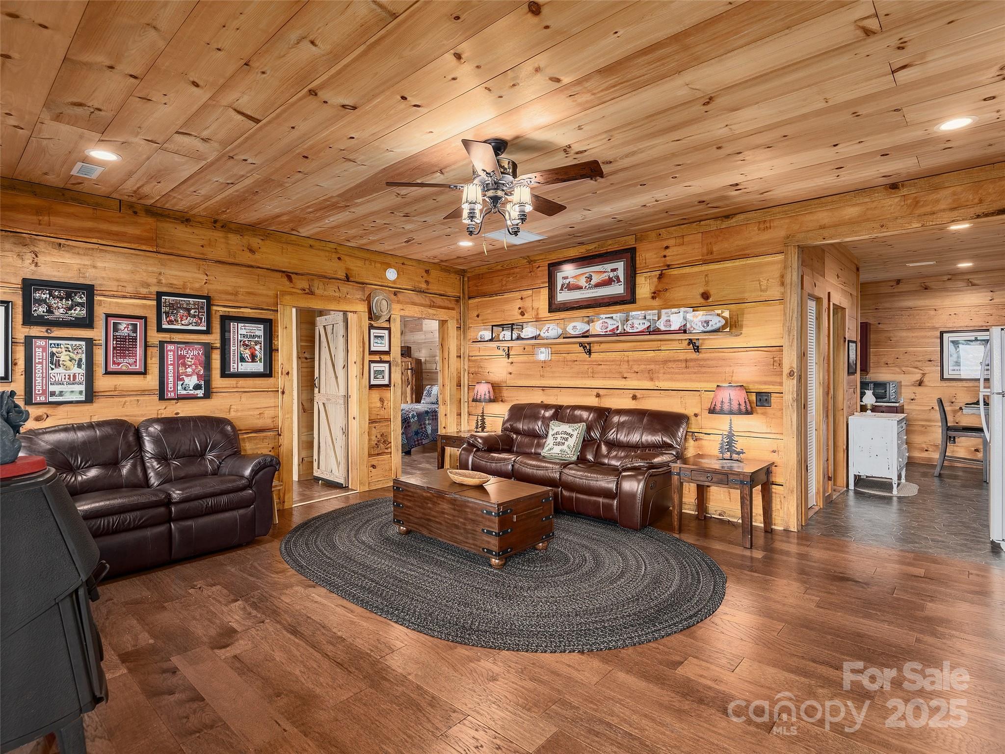 Stone Gate Est - Residential