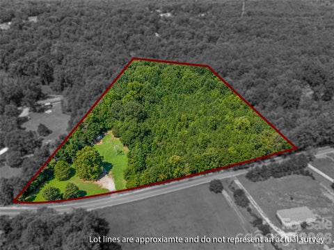 Photo for 1545 Rhyne Road