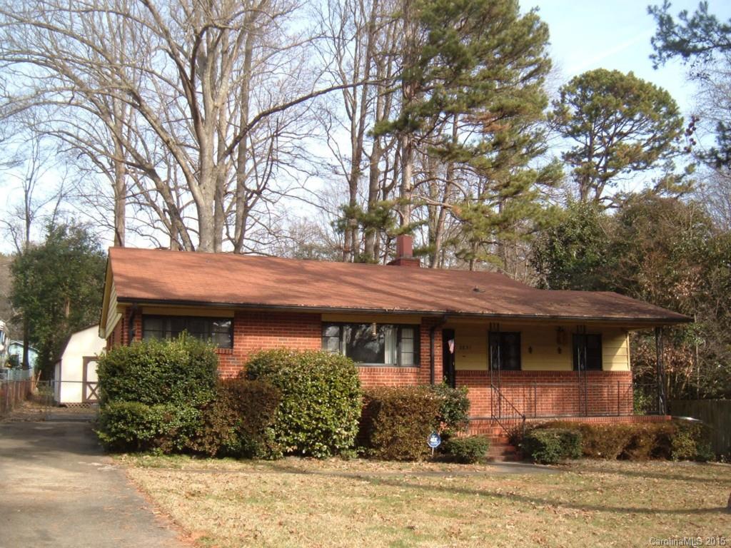 Country Club Heights - Residential