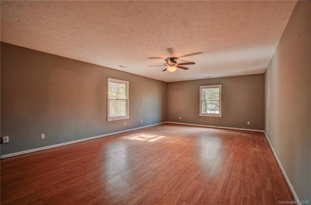 Chimney Glen Estates - Residential