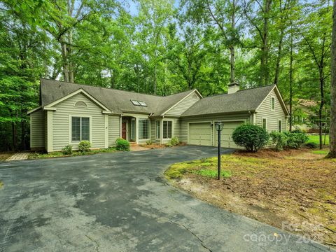 Photo of 12 Whippoorwill Court, Clover, SC 29710 (MLS # 4297320)