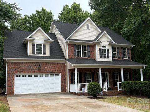 Photo of 105 Tanager Lane, Mooresville, NC 28117 (MLS # 4385520)