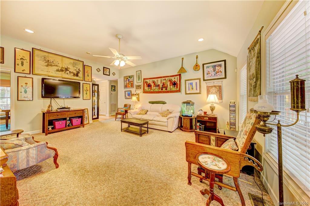 Quiet Creek - Residential