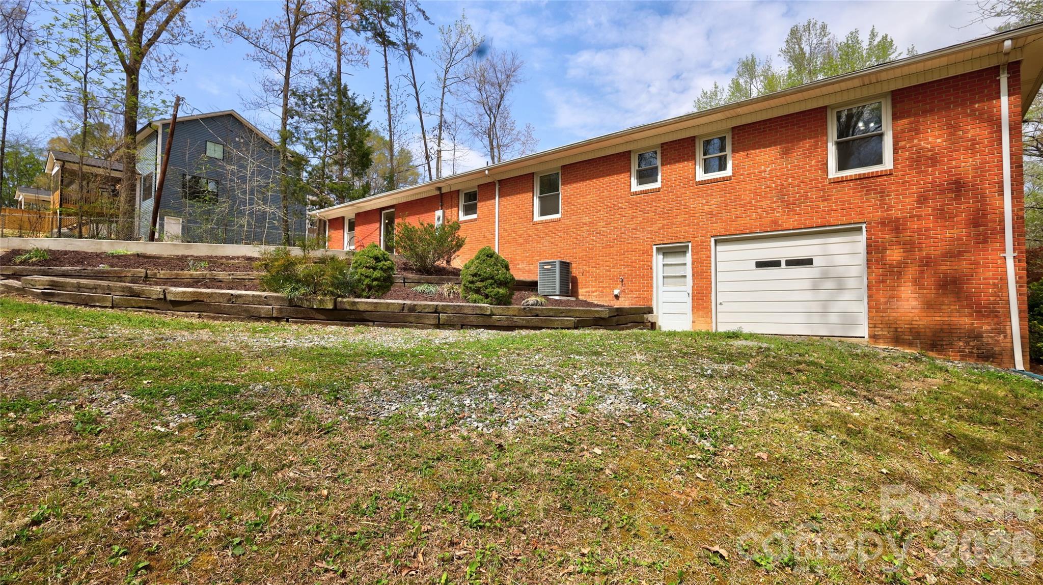 1130 Allman Extension