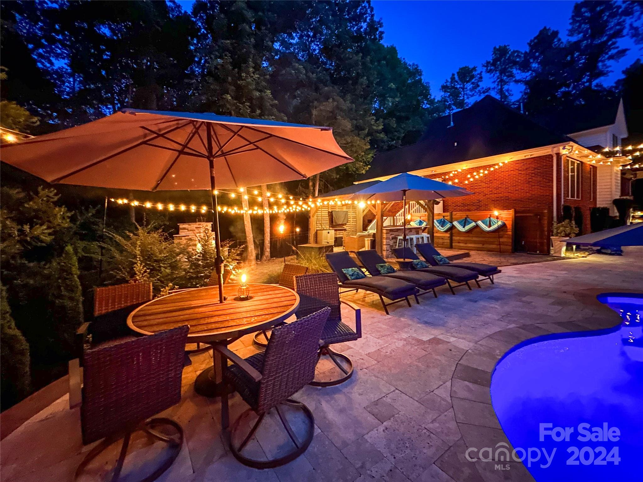 Mariners Bluff - Residential