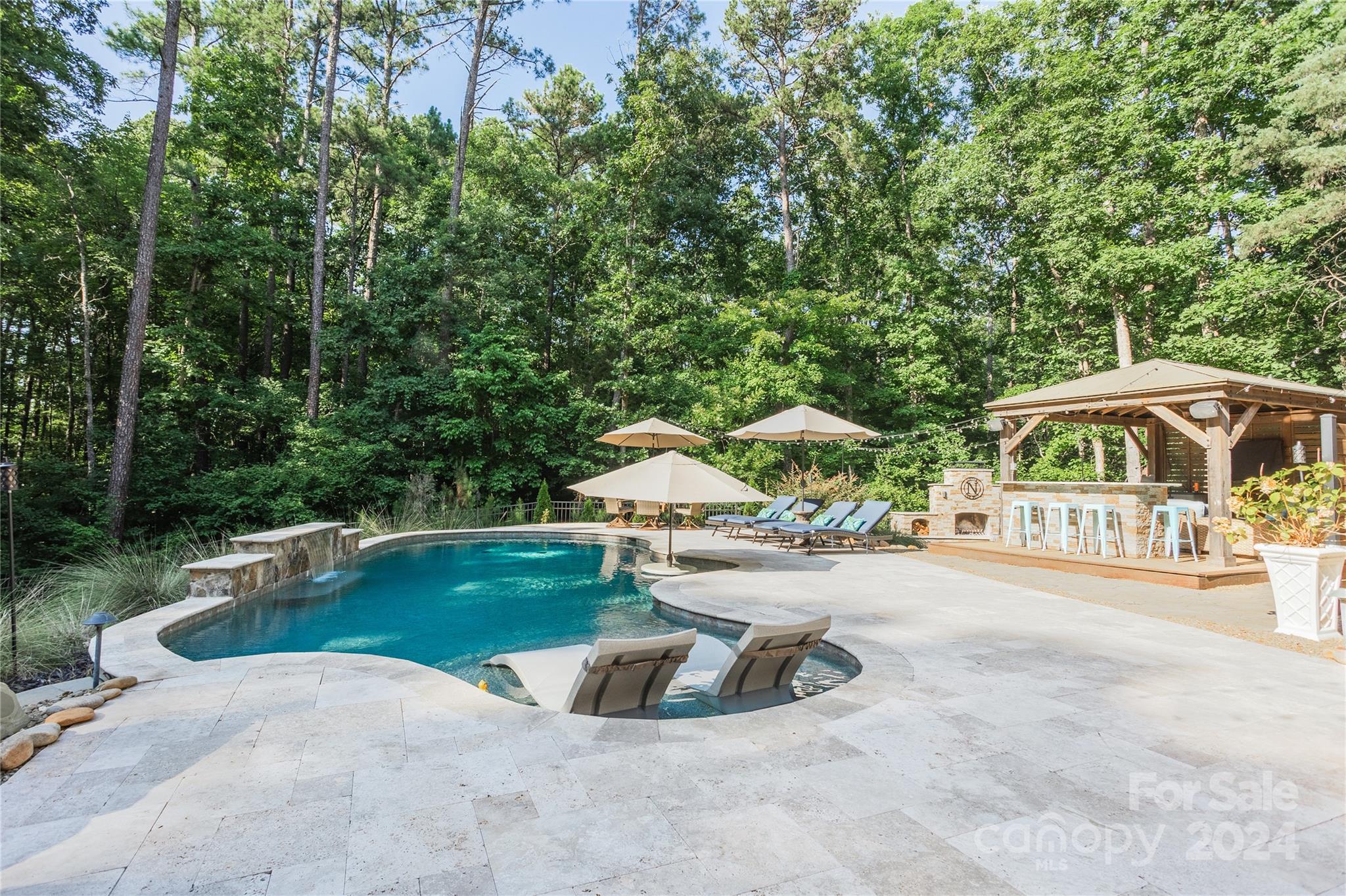 Mariners Bluff - Residential