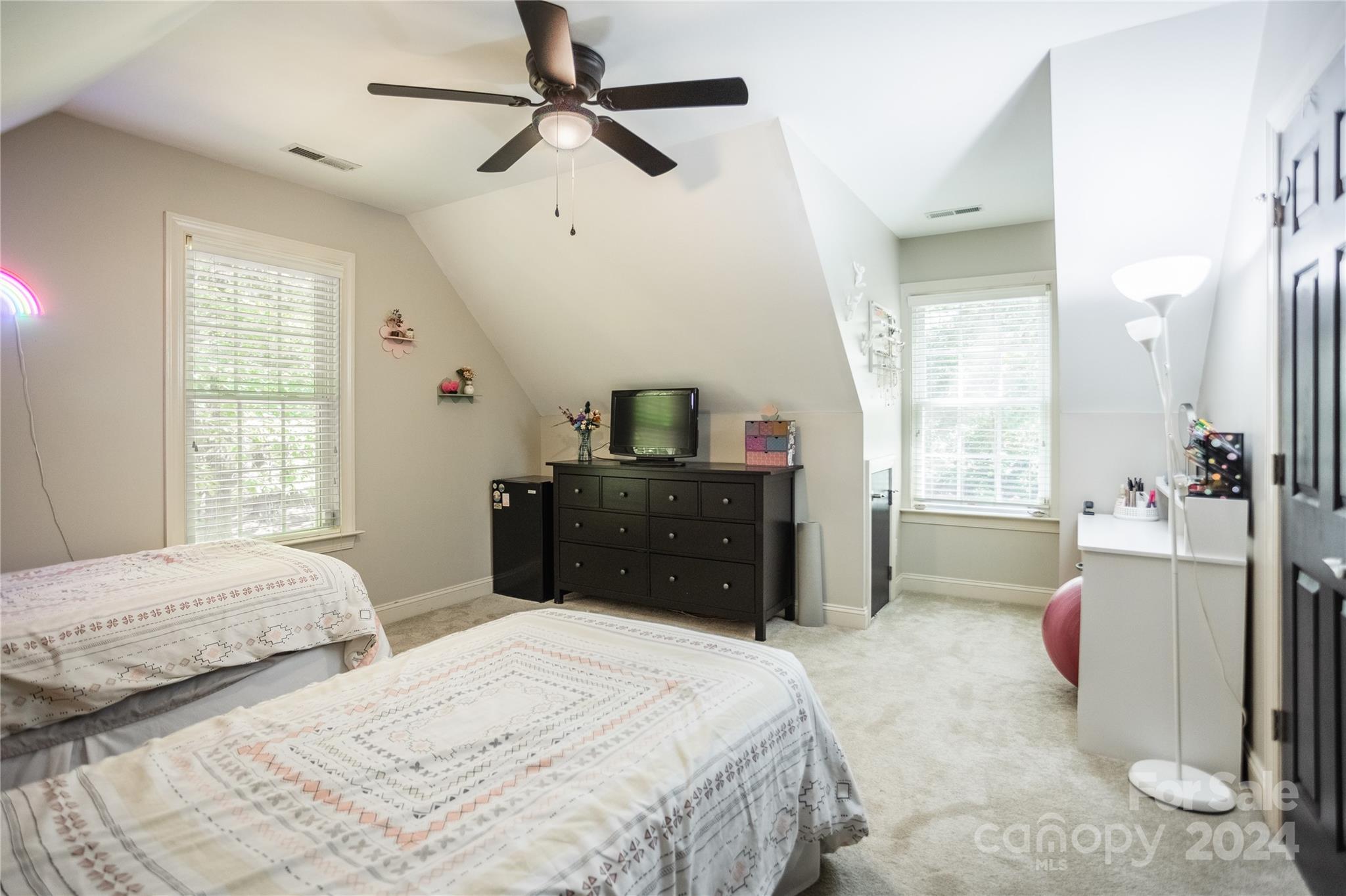 Mariners Bluff - Residential