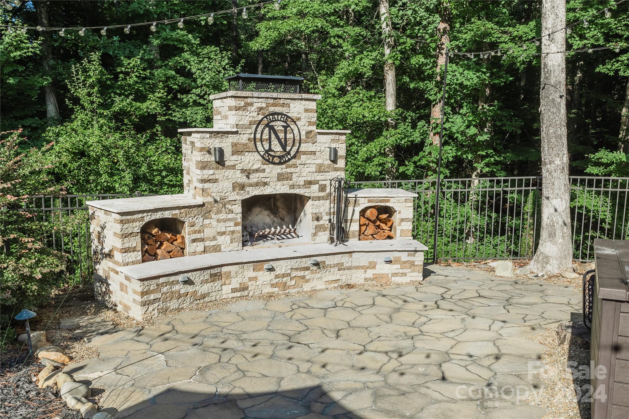 Mariners Bluff - Residential