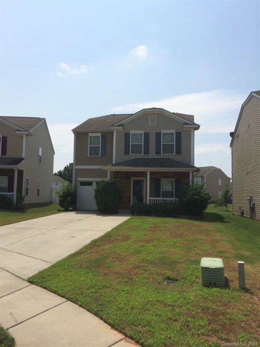 Lovely home in Willow Creek. Cul-de-sac. Well kept neighborhood.
