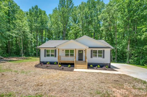 Photo of 223 Pearidge Road, Bostic, NC 28018 (MLS # 4389812)