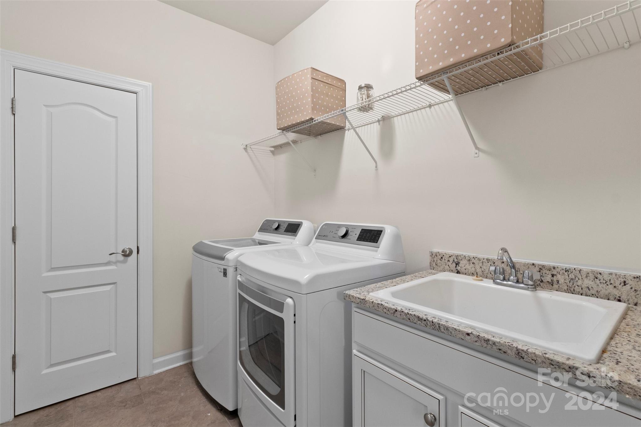 Tree Tops - Residential